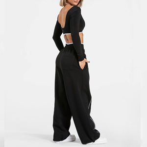 Pantalones Deportivos Anchos de Felpa de Algodón con Ribete, Diseño Personalizado OEM, Color Negro, para Mujer - Product Image 4