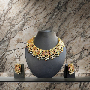 ชุดสร้อยคอทองเหลืองชุบทองประดับมุกเทียม AD Stone แบบอินเดีย สำหรับผู้หญิง งานแต่งงาน งานปาร์ตี้ เครื่องประดับสไตล์ชาติพันธุ์ คุณภาพส่งออก - Product Image 2