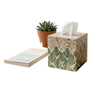 Caja de pañuelos de cerámica hecha a mano, color beige, con diseño de hojas verdes y borde festoneado, portapañuelos cuadrado. - Product Image 4