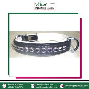 Collar de perro de cuero indio sostenible 100%, cristal parpadeante, gran demanda de remaches decorados con patrón de animales, Internacional Real - Product Image 3