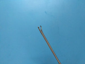 Pinzas Quirúrgicas Nasales y de Oído con Certificación CE, Instrumento Quirúrgico Manual de Acero Inoxidable con Hoja Serrada para Biopsia, de Mahfooz Instruments - Product Image 2