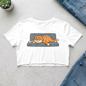 เสื้อครอปสีขาวสำหรับผู้หญิงพร้อมลายการ์ตูนแมวสีส้มบนโซฟาแขนสั้นคอกลมเสื้อยืดลำลองสไตล์ฤดูใบไม้ผลิฤดูร้อน - Product Image 3