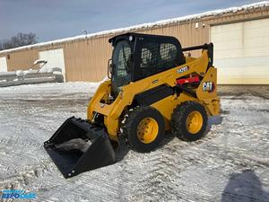 Cargadora Compacta Cat 242D3 Modelo 2023, Capacidad de Carga Nominal de 200 Toneladas, Motor Caterpillar, Bomba Hidráulica HYDAC, Precio de Fábrica - Product Image 2