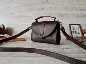 Sac fourre-tout en cuir PU de qualité supérieure, sac de travail professionnel avec pochette, sac à main personnalisé pour ordinateur portable de sororité - Product Image 5