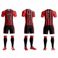 Tenues de football durables et personnalisées |   Ensemble de tenue d'entraînement de football sublimé, maillot et short de football