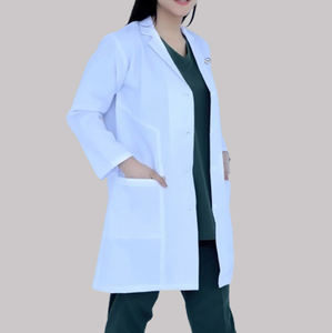 Blouse médicale réutilisable et lavable en coton et polyester 2026 – Vêtement de protection clinique, coupe ajustée et élégante, uniforme de médecin - Product Image 5