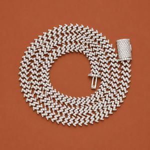 สร้อยคอเงินแท้ S925 แบบ Cuban Link ประดับเพชรโมอิสซาไนต์สำหรับผู้ชาย - Product Image 4