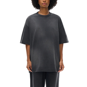 Wholesale 100% Heavyweight Cotton Women's <b>T</b>-Shirt Custom Plain Washed Oversized Crew Neck Short Sleeve Eco-Friendly Breathable - Product Image 1