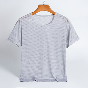 เสื้อยืดคอกลมแขนสั้นผ้าฝ้ายถัก 100% สำหรับผู้ชาย ออกแบบโลโก้ตามสั่ง OEM ทรงปกติ ใส่สบาย ระบายอากาศได้ดี แห้งเร็ว เหมาะสำหรับฤดูร้อน - Product Image 3