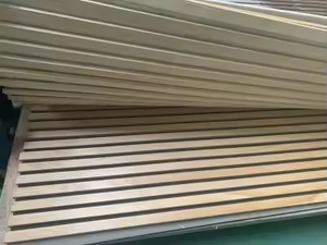 Panneaux muraux acoustiques modernes en placage naturel avec âme en caoutchouc, laine de bois décorative MDF pour la maison, le salon, la salle de sport - Acoustique en polyester - Product Image 4