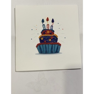 Carte de vœux d'anniversaire 3D personnalisée faite à la main avec quilling, estampage doré, cupcake, ballon, art papier, cadeau pour invitations - Product Image 1