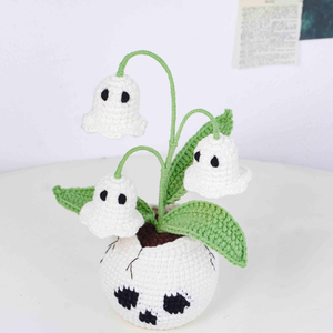 Fleur artificielle en crochet faite à la main, plante en pot, fleur de cloche blanche, décoration, cadeau pour la maison, les amis, fabriqué au Vietnam - Product Image 1