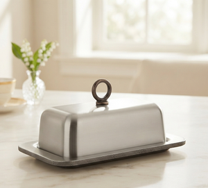 Grand plat à beurre de cuisine en acier inoxydable avec couvercle, design minimaliste, couleur unie - Product Image 1
