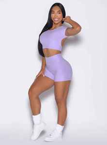 Conjunto Deportivo de 2 Piezas para Mujer, Color Lavanda, Cuello Redondo, Top Corto sin Mangas, Pantalones Cortos de Cintura Alta, Color Sólido, Tejido Transpirable, Ropa de Verano - Product Image 3