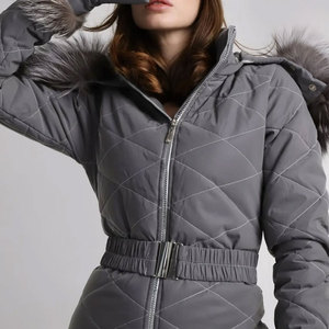 Conjunto de esquí para mujer con capucha, cremallera, calefacción, 3 capas, impermeable, transpirable y cortavientos, de estilo único. - Product Image 4