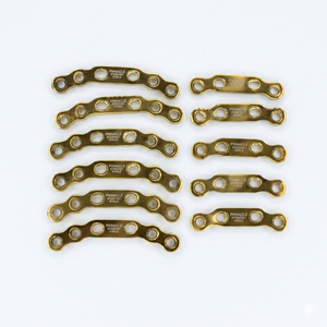 Placa de Titanio de 3.5mm para Sinfisio Pubiana, DCP de 4 y 6 Orificios, Juego de 10 Piezas, Implantes Ortopédicos de Alta Calidad - Product Image 1