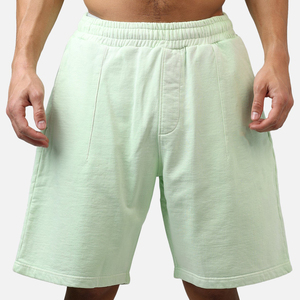 Nouveautés Shorts de sport personnalisés avec logo imprimé, design simple, shorts en nylon pour hommes - Product Image 1