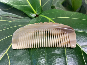 Peine de Cuerno de Búfalo Personalizado para Salón de Belleza y Masajes para Mujeres - Product Image 2