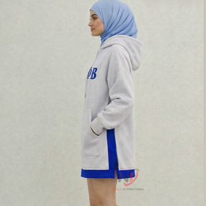 เสื้อฮู้ดผู้หญิง Zeta Phi Beta Sorority ปี 2026 สีแทน แต่งฮู้ดตัดสี แขนยาว ปักอักษรกรีก สไตล์ลำลอง - Product Image 2