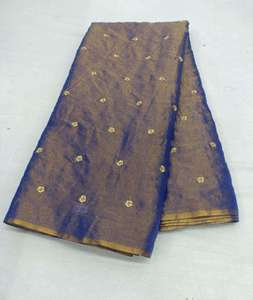 Tela de Seda Pura con Delicado Bordado Floral de Lentejuelas Hecho a Mano, Trabajo Butti para Vestido Festivo Lehenga de Diseñador - Product Image 4