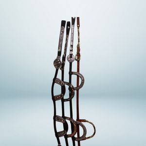 ที่สวมศีรษะหนังหูข้างเดียวหรูหราและโชว์แบบคล้องคอพร้อมอุปกรณ์แกะสลักด้วยมือในสไตล์อื่นๆโดย OEH-101โมเดลโลกของม้าเซน - Product Image 1