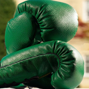 Guantes de Boxeo de Alta Calidad con Soporte para Muñeca para Entrenamiento de Boxeo, Sparring, Ejercicios con Saco de Boxeo y Práctica de Artes Marciales - Product Image 3
