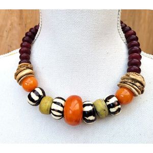 Collier élégant ethnique en résine et bois avec cristaux, accessoires de mode - Product Image 6