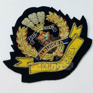 Badges brodés à la main en gros du fabricant – Vente en ligne 2026 - Product Image 2