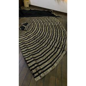 Robes de demoiselle d'honneur FB, tenue de soirée, lehenga choli en noir, taille M, avec travail de séquence et de dori - Product Image 2