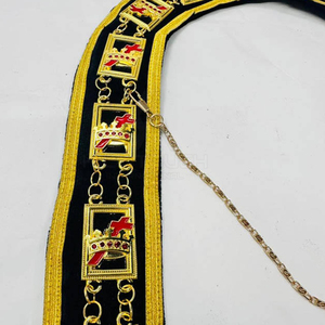 Collier maçonnique élégant avec une chaîne robuste et une finition soignée, idéal pour les tenues de cérémonie et les costumes traditionnels. - Product Image 3