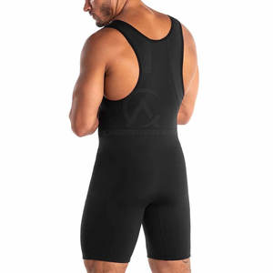 Camiseta sin costuras clásica de calidad premium, textura acanalada, material elástico para una forma perfecta del cuerpo y comodidad. - Product Image 4