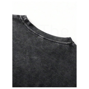 T-shirt pour homme en polyester noir uni à manches courtes, col rond, décontracté, tricoté, coupe régulière, séchage rapide, design simple - Product Image 4