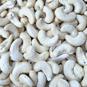 Best Rate Raw Cashew <b>Nuts</b> Cashew <b>Nuts</b> WW180, WW240, WW320, LP, WS Cashew <b>Nuts</b> Bulk Wholesale Exported To Dubai, EU, Middle East - Product Image 1