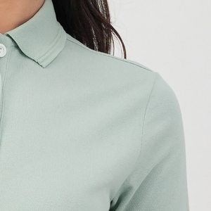 เสื้อโปโลแขนสั้นสีเขียวอ่อนสำหรับผู้หญิง ยี่ห้อ Harry Johnson Production สีพื้น ทรงลำลอง ผ้าฝ้ายอ๊อกซ์ฟอร์ด 100% - Product Image 2