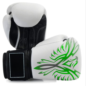 Conjunto de Equipo de Boxeo Personalizado de Alta Calidad, Guantes de Boxeo Impresos, Casco, Vendas para Manos, Protectores Bucales para Artes Marciales y Boxeo - Product Image 3