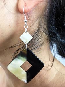 Pendientes de Cuerno con Forma Personalizada, Hechos a Mano, con Tacto Real, de TIMELESS CRAFT, para Niñas y Mujeres - Producto de la Mejor Calidad - Product Image 5