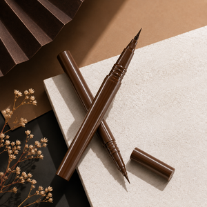 Stylo Eyeliner Liquide Imperméable Fini Mat Longue Tenue Définition Fluide Application Facile Anti-Bavures Maquillage Yeux - Product Image 1