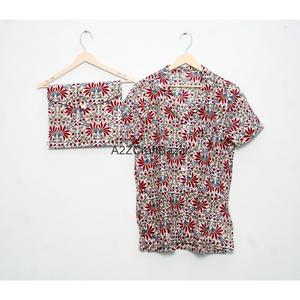Conjunto de Pijama para Mujer, Hecho a Mano, Elegante, Transpirable, con Estampado Digital, Manga Corta, 100% Algodón, Estampado Ikat, para Uso Diario en Verano - Product Image 1