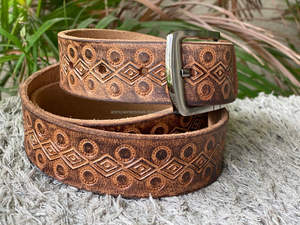 Cinturón con hebilla duradero elegante de cuero genuino a la moda Cinturón perfecto de alta calidad Cinturones de cuero unisex - Product Image 2