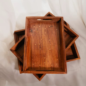 Plateau de service en bois léger fait main, design classique, avec poignées - Product Image 1