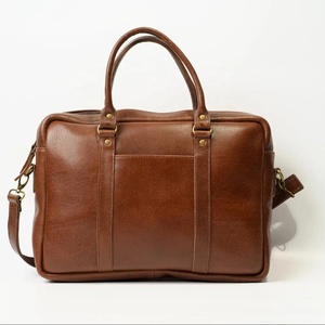 Bolsos de Cuero 100% Genuino para Portátil, Casuales, Duraderos, de Hombro, Diseño OEM Personalizado, Precio al por Mayor para Hombre - Product Image 4