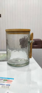 Pot en verre vintage polyvalent et écologique avec couvercle en bois amovible et cuillère, capacité de 401 à 500 ml, pour le stockage des aliments de fête, l'artisanat - Product Image 3