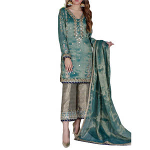Salwar Kameez pour femmes prêt-à-porter, en tulle lourd brodé, avec protection solaire, longueur cheville, pour soirée, avec détails en dentelle - Product Image 1