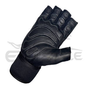 Gants de sport pour hommes en cuir noir, logo personnalisé, sangle, vente en gros, gants de musculation avec support pour les poignets - Product Image 3