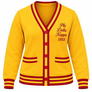 Suéter Cárdigan Clásico de Punto para Mujer PDK con Cuello en V, Botones Frontales, Escudo Bordado y Puños a Rayas - Product Image 3