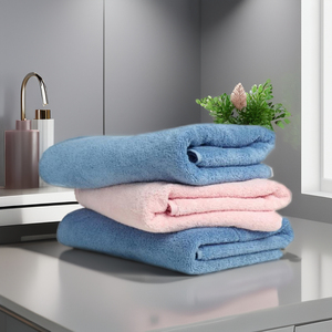 Serviette de bain Design accrocheur Serviettes de bain couleur au prix d'usine Serviettes de bain de golf d'Inde. - Product Image 1