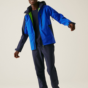 Veste de sport personnalisée pour homme 2026, veste de pluie imperméable légère, veste softshell imperméable coupe-vent pour homme - Product Image 3