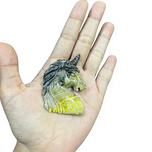 Unicornio Tallado a Mano en Jaspe Amarillo Grisáceo, Decoración de Fantasía Única - Escultura de Piedra Natural Indonesia - Product Image 4