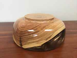 ชุดชามสลัดไม้มะม่วงเคลือบอีพ็อกซี่เรซิ่นคุณภาพดี งานแฮนด์เมด ดีไซน์ทันสมัย เหมาะสำหรับงานแต่งงานและงานเลี้ยง จากอินเดีย - Product Image 6