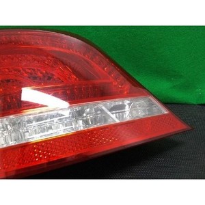 Luz Trasera Izquierda Usada para Equus - Product Image 3
